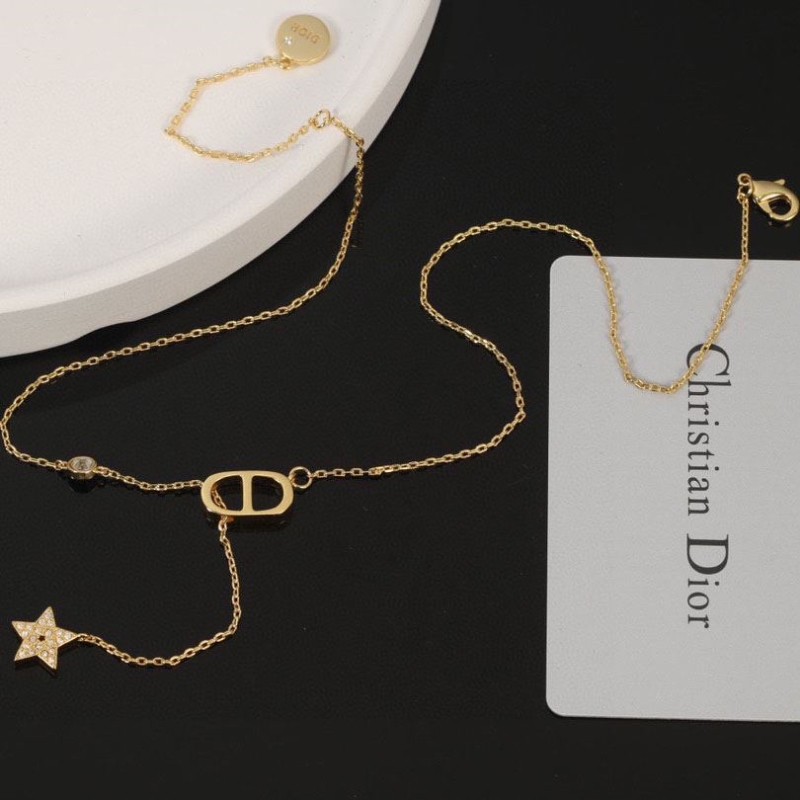 chr1st1an D10r necklaces